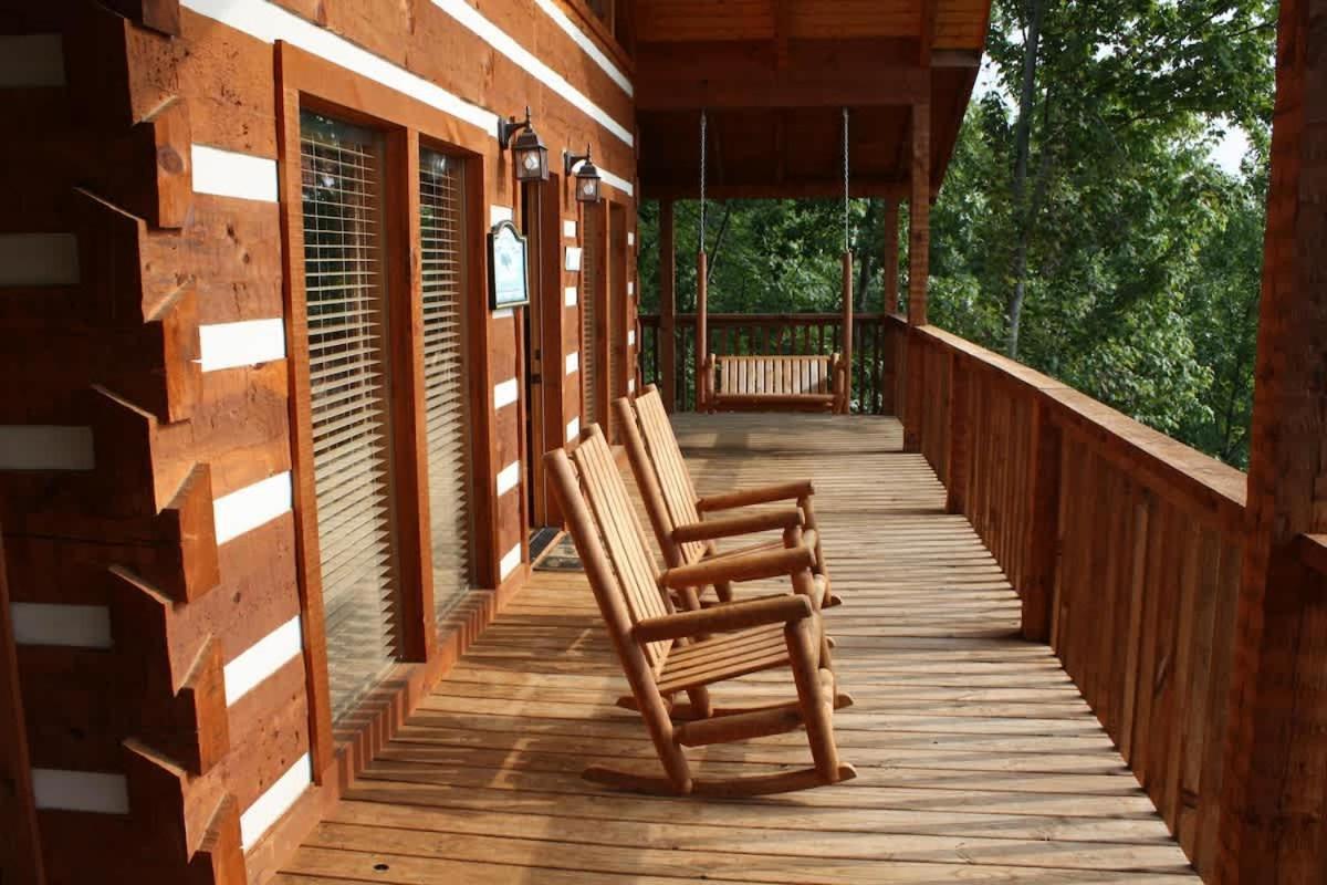 View! Private! Hot Tub,Pool Table,Fireplace,Relax! 塞维尔维尔 外观 照片